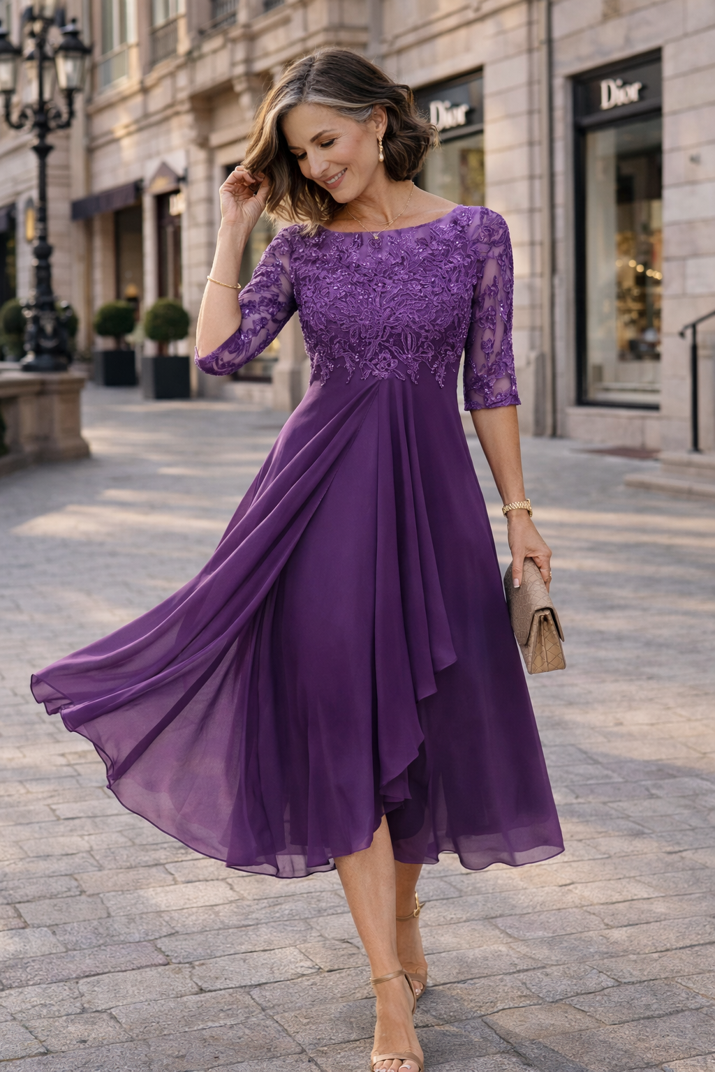 Lea – Elegantes Midikleid aus Spitze